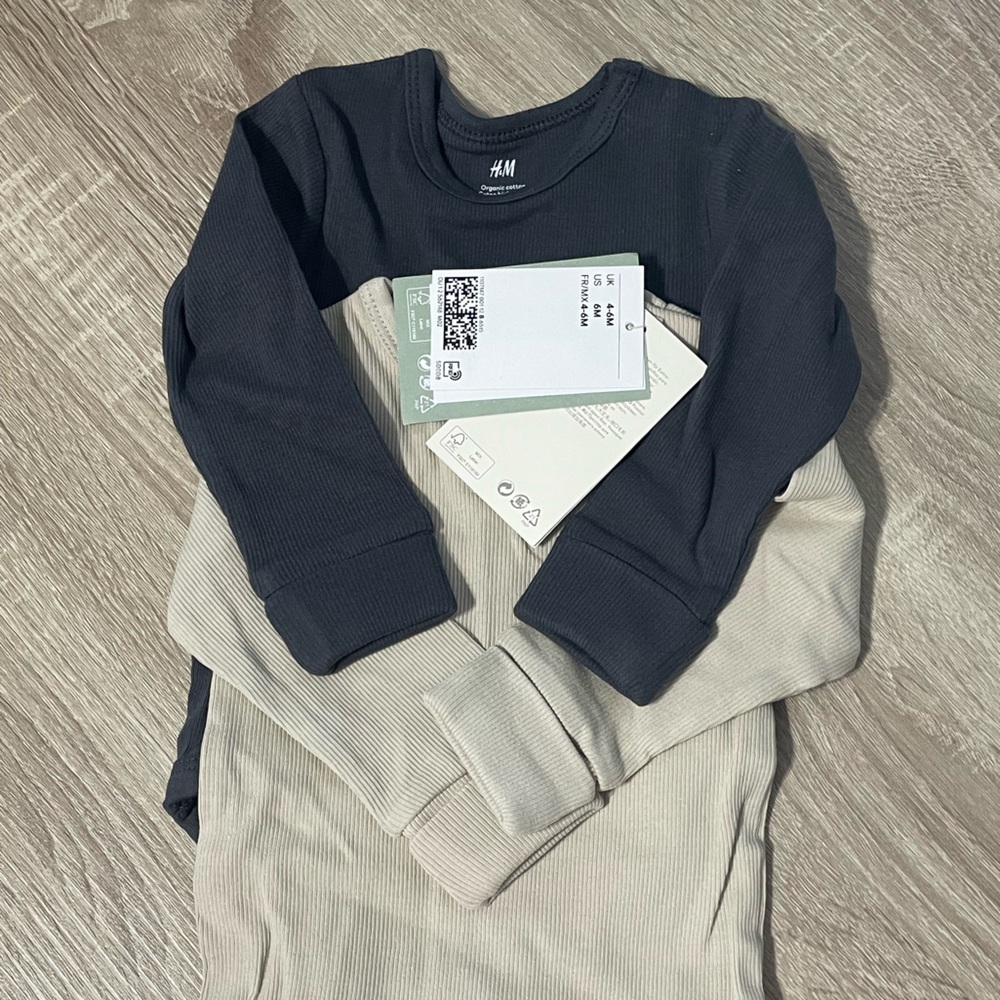 H&M Ribbed Onesies